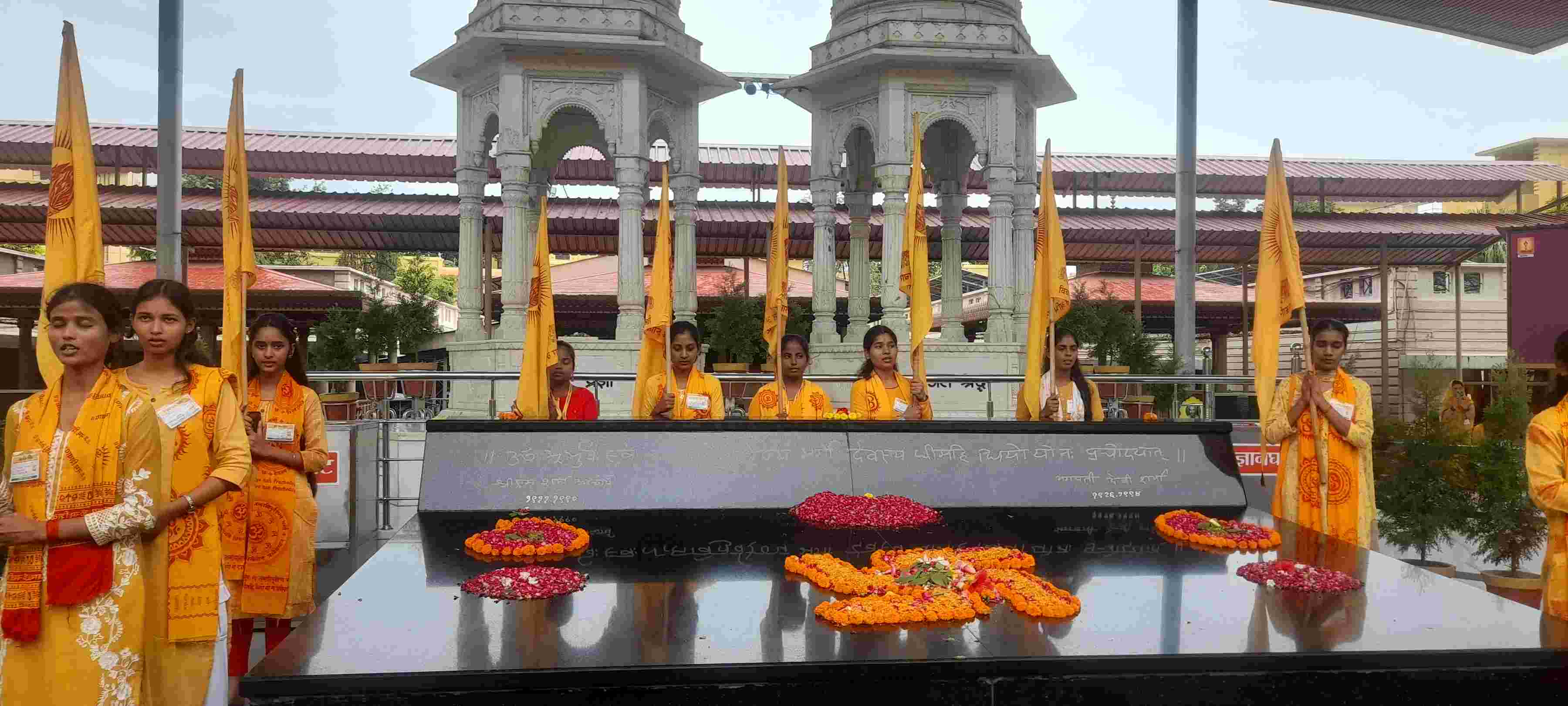 उत्साह के साथ युवाओं ने लिया संकल्प