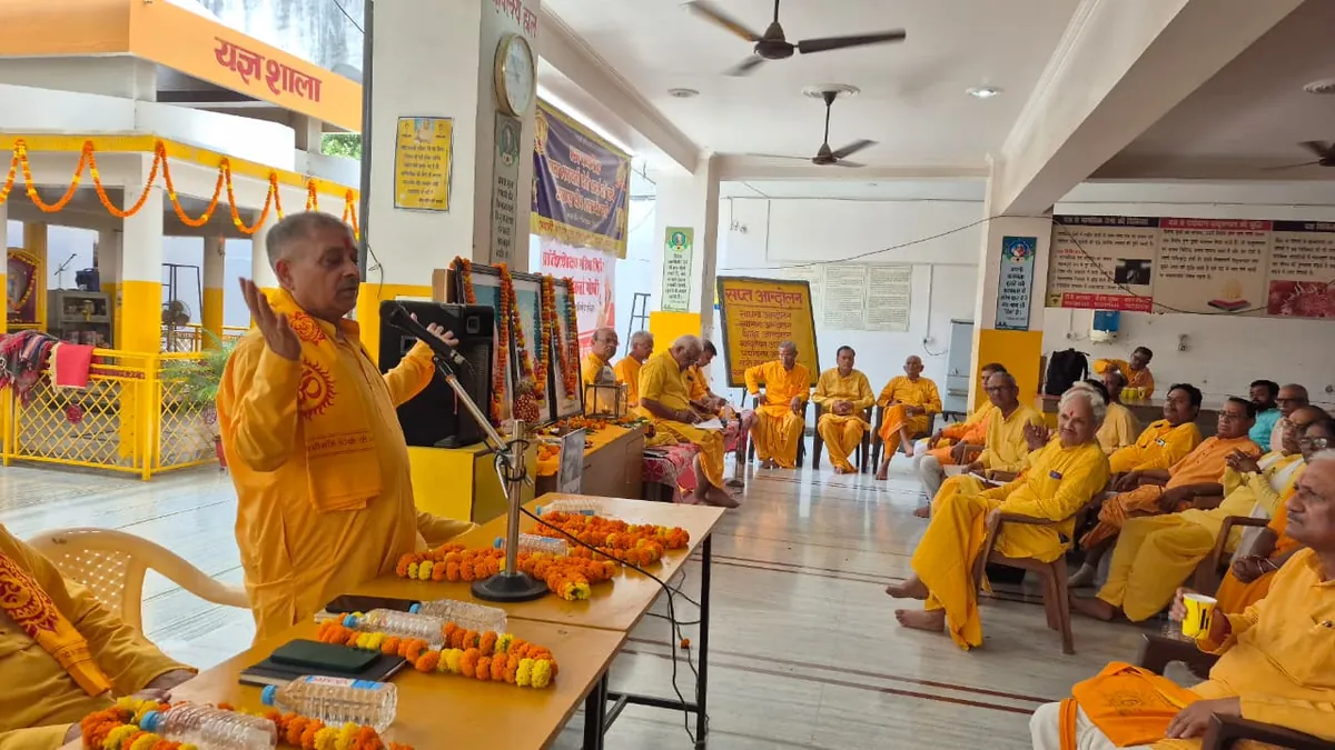 प्रांतीय शिक्षक गरिमा शिविर की तैयारियों में जुटा गायत्री परिवार, 4 अक्टूबर को लखनऊ में होगा भव्य आयोजन